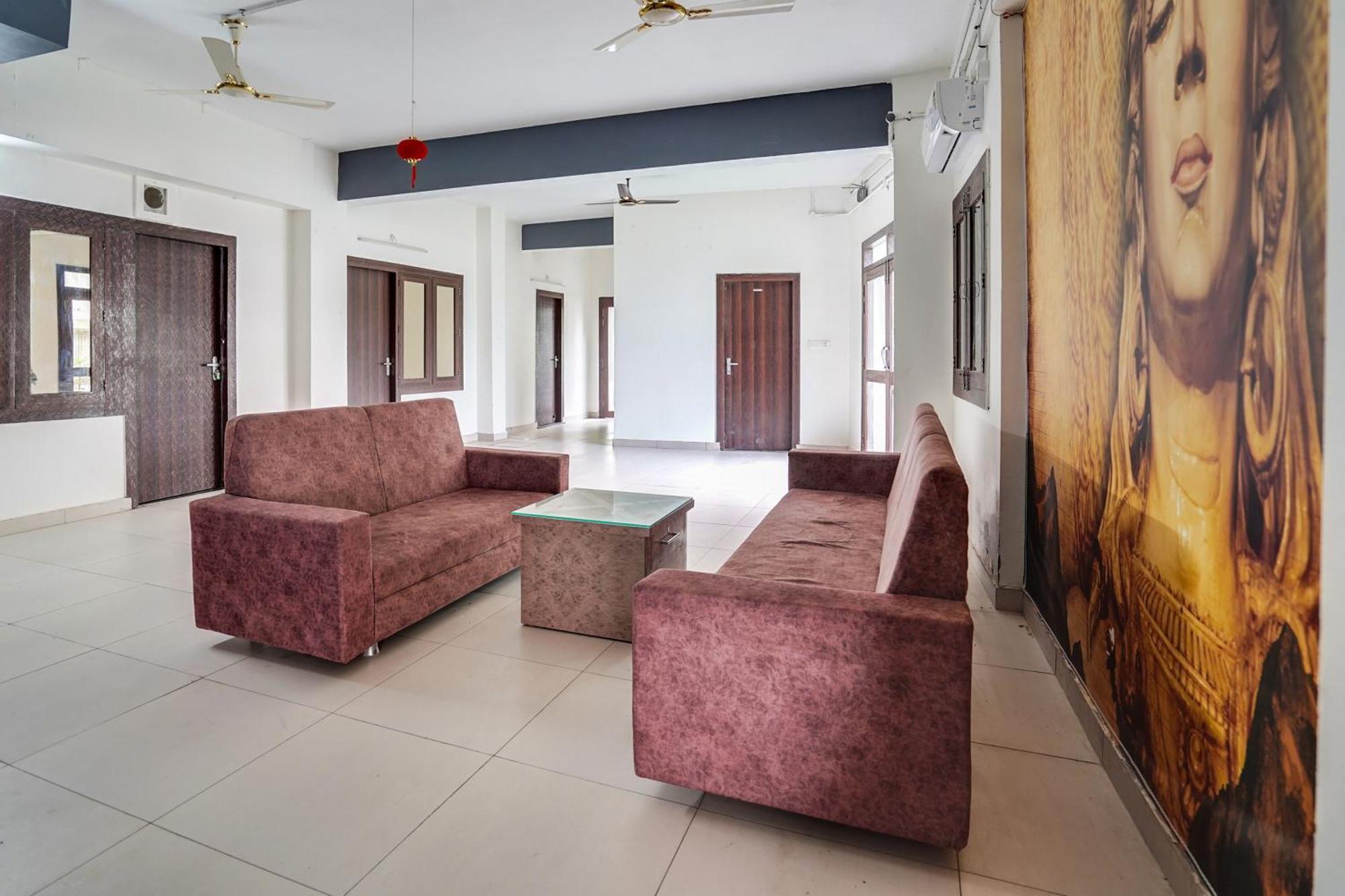 Super Townhouse Tapovan Formerly Shiv Inn Narendra Nagar Luaran gambar