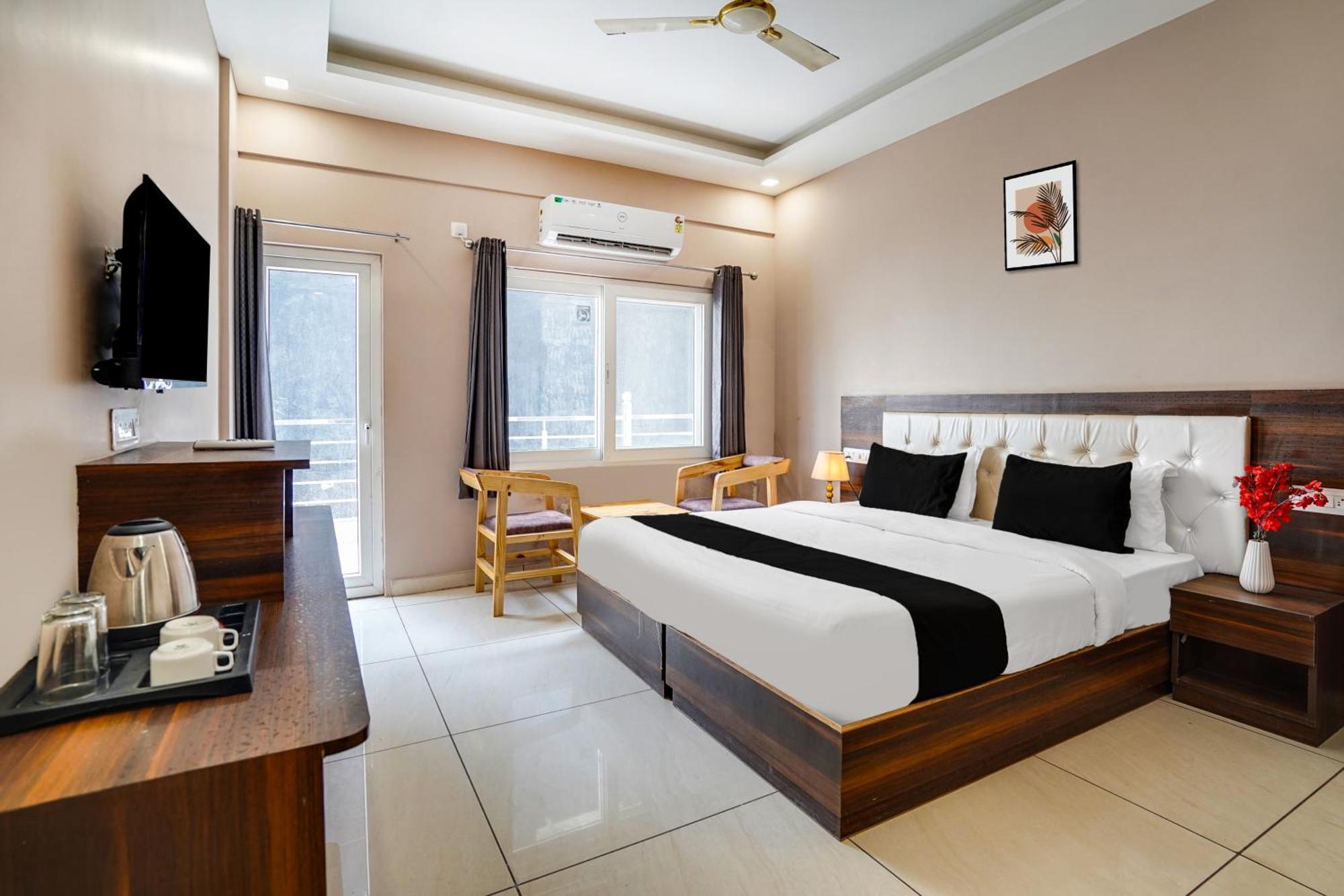 Super Townhouse Tapovan Formerly Shiv Inn Narendra Nagar Luaran gambar