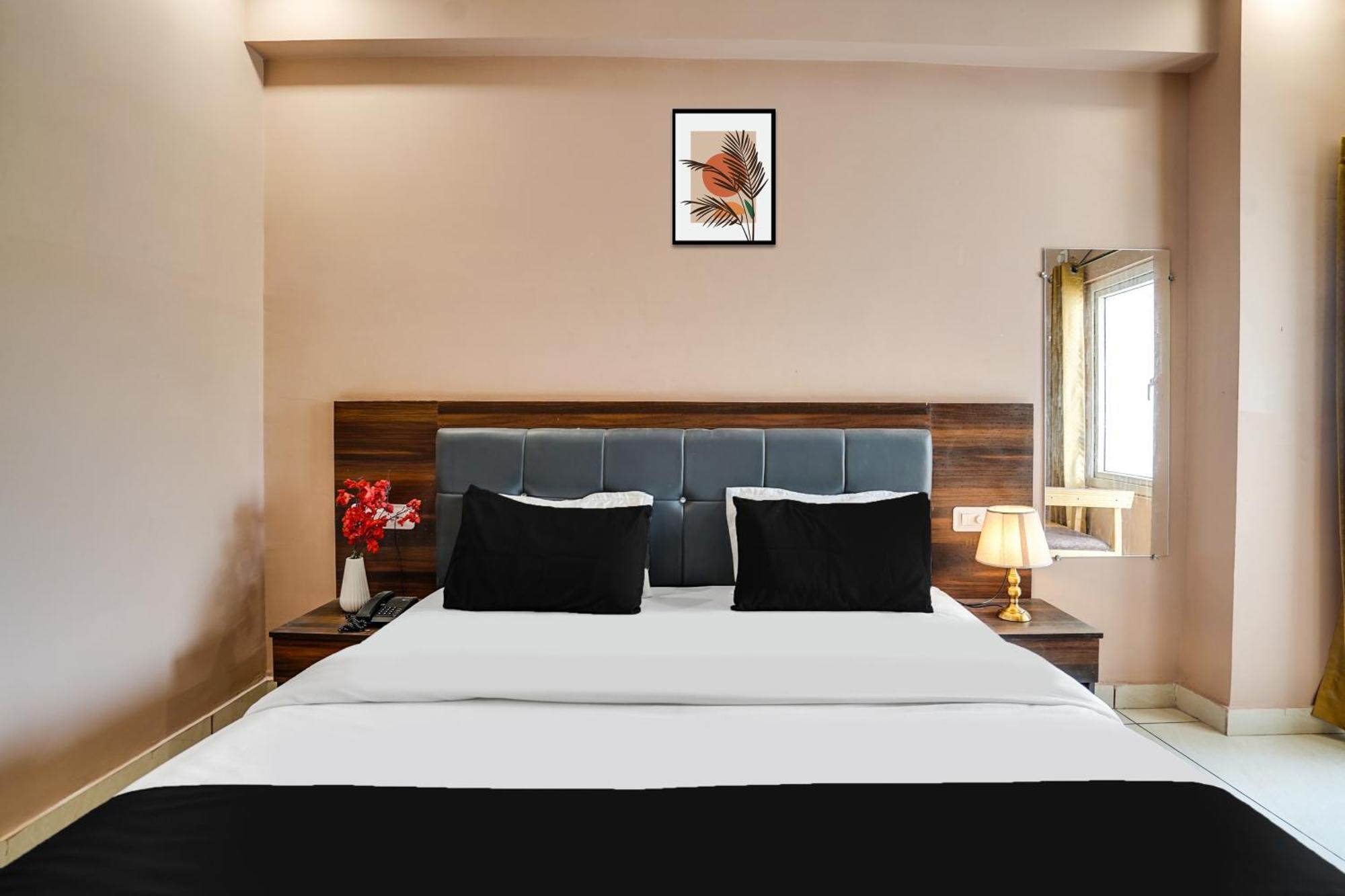 Super Townhouse Tapovan Formerly Shiv Inn Narendra Nagar Luaran gambar