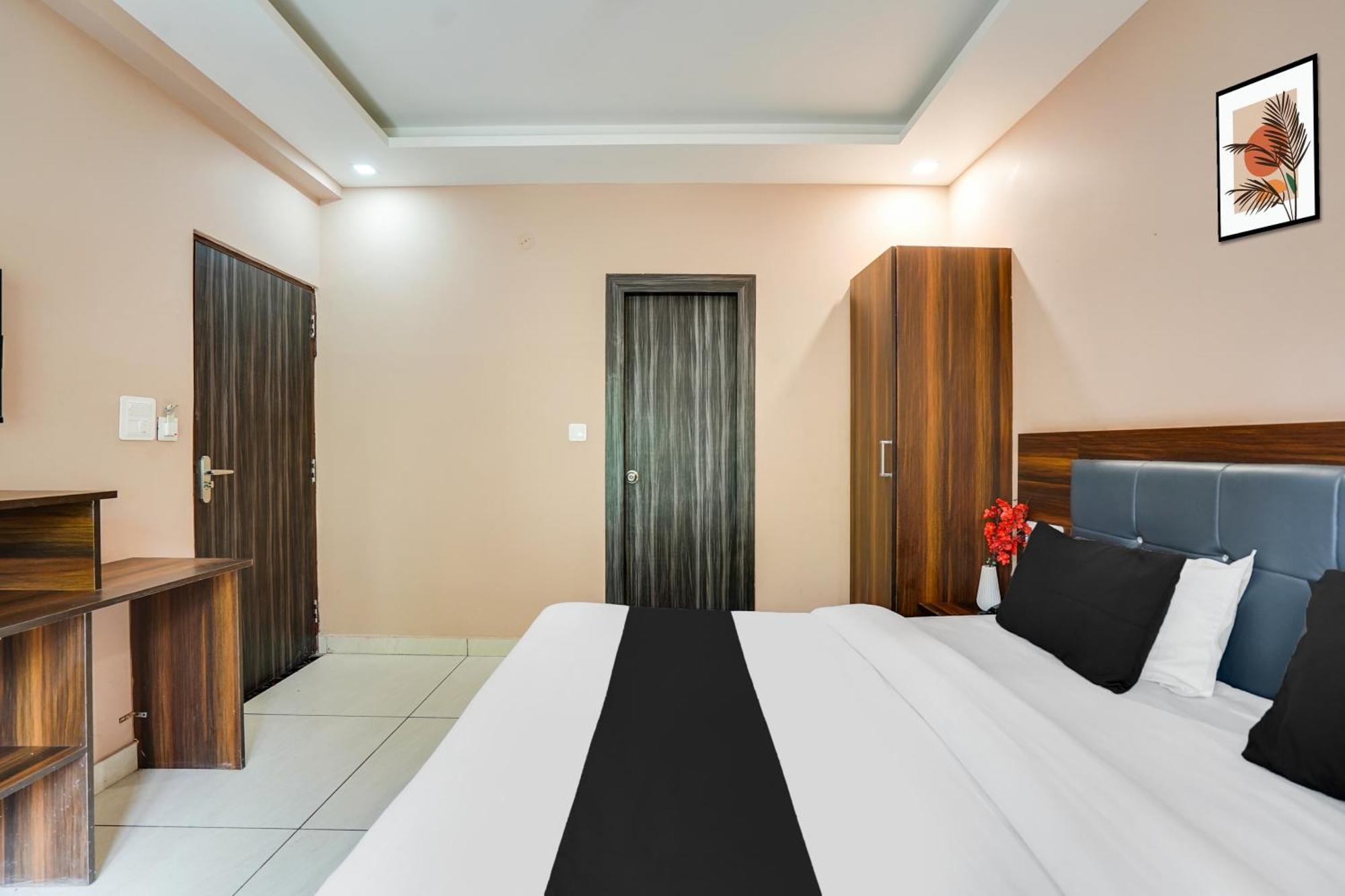 Super Townhouse Tapovan Formerly Shiv Inn Narendra Nagar Luaran gambar