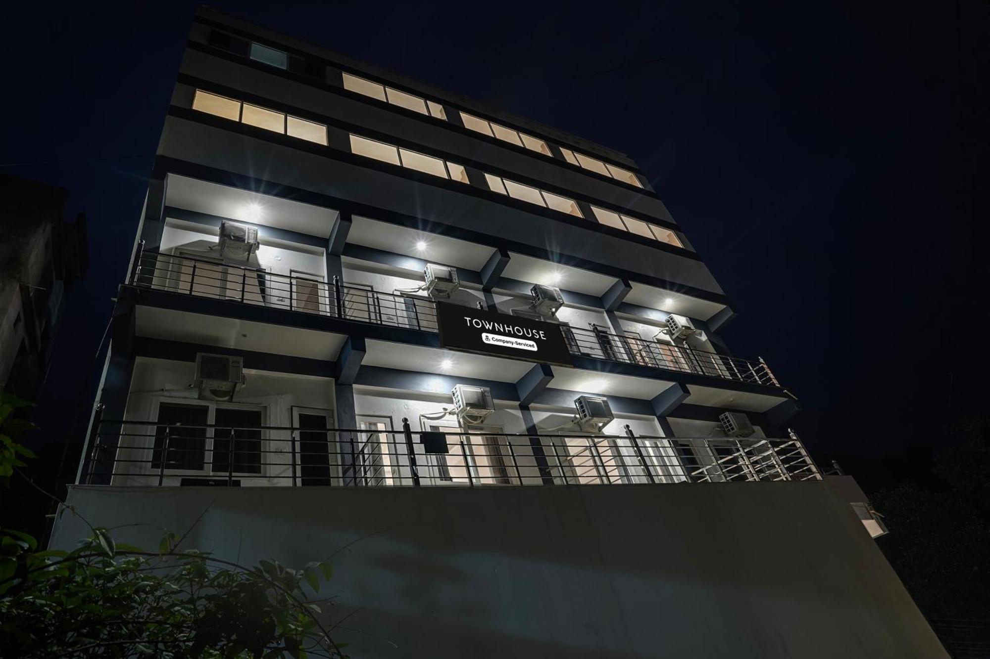 Super Townhouse Tapovan Formerly Shiv Inn Narendra Nagar Luaran gambar